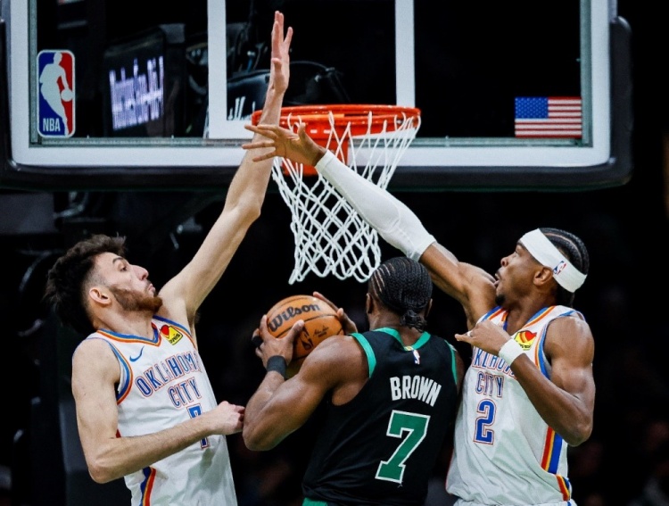 周四竞彩篮球强档:塔图姆出战成疑 亚历山大或迎神迹